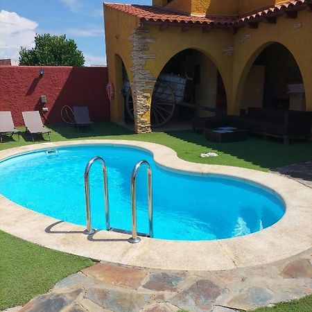 Casa Rural Lares Casas de Don Pedro Екстер'єр фото