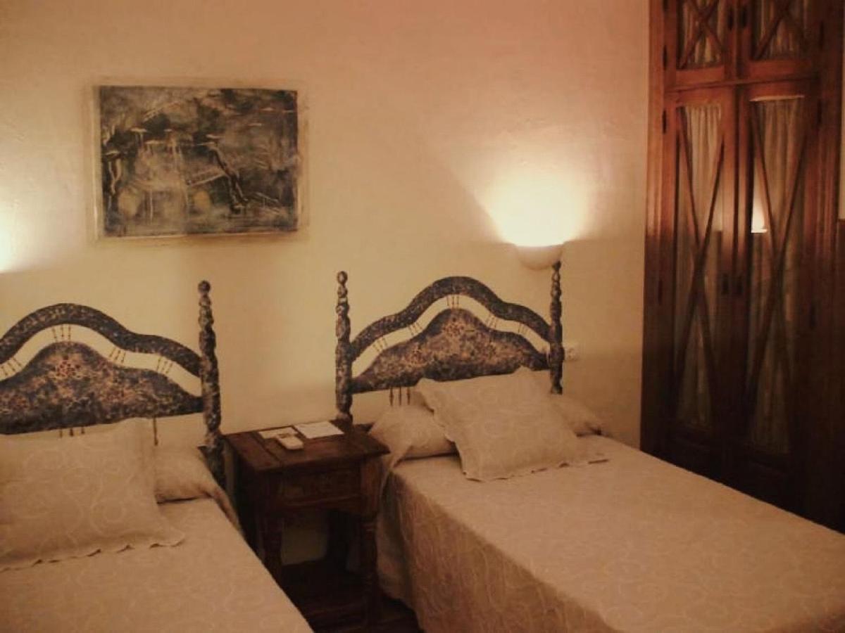 Casa Rural Lares Casas de Don Pedro Екстер'єр фото