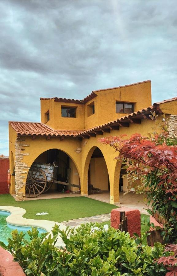 Casa Rural Lares Casas de Don Pedro Екстер'єр фото