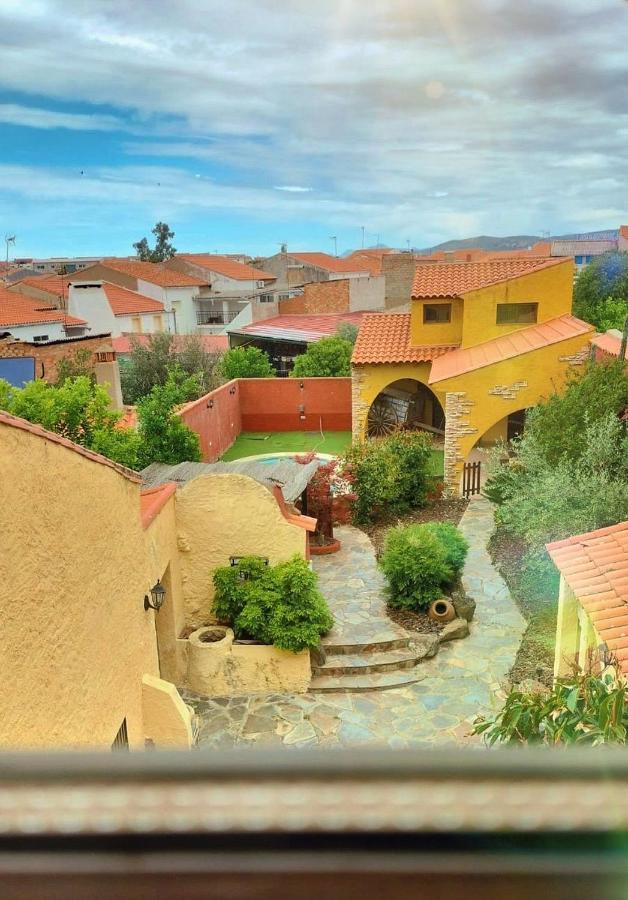 Casa Rural Lares Casas de Don Pedro Екстер'єр фото
